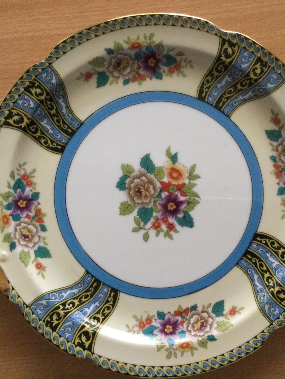 Noritake Japan red M Floral Serving Plate – Gold Handles & Scalloped Rim-10"